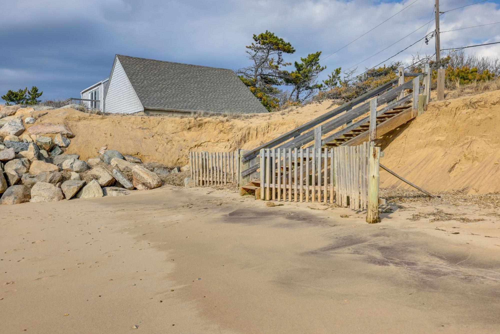 Eastham Beach House With Bay Views And Beach Access!ヴィラ エクステリア 写真